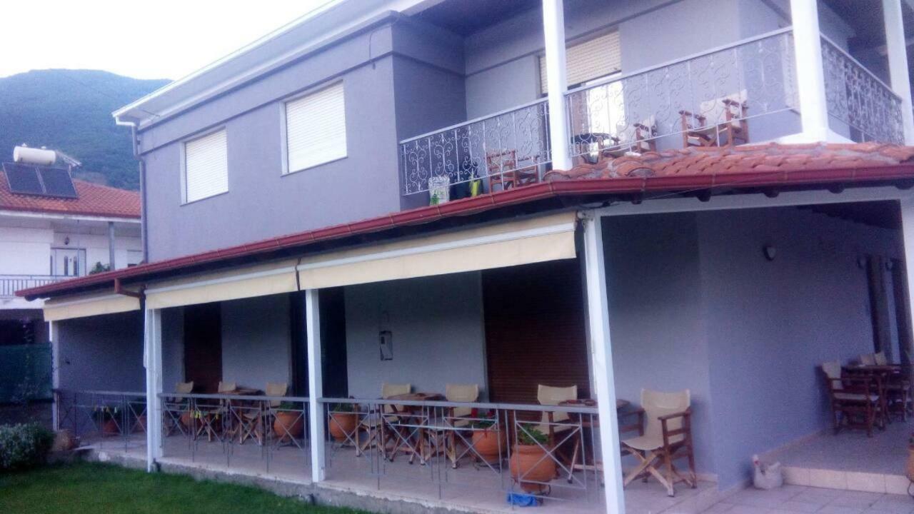 Rodavgi Loutraki  Bagian luar foto